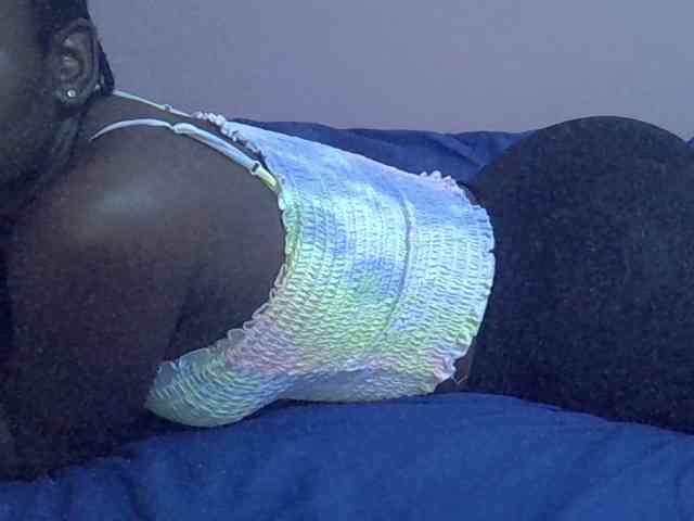 Ebonyprincess14 webcam