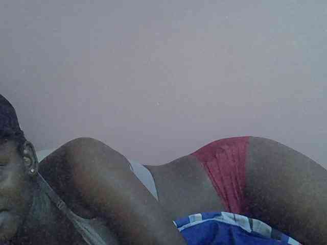 Ebonyprincess14 Ebonyprincess14