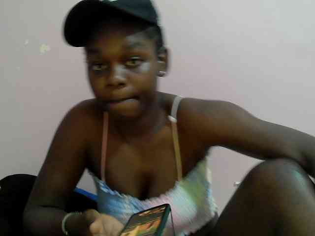 Ebonyprincess14 webcam