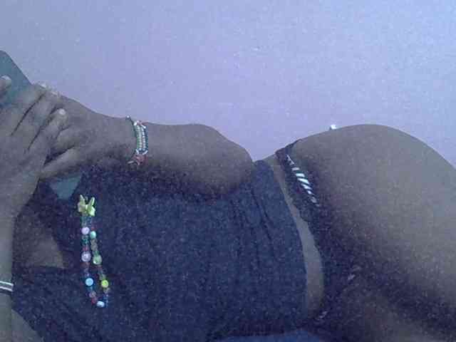 Ebonyprincess14 webcam