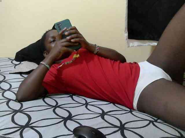 Ebonyprincess14 webcam