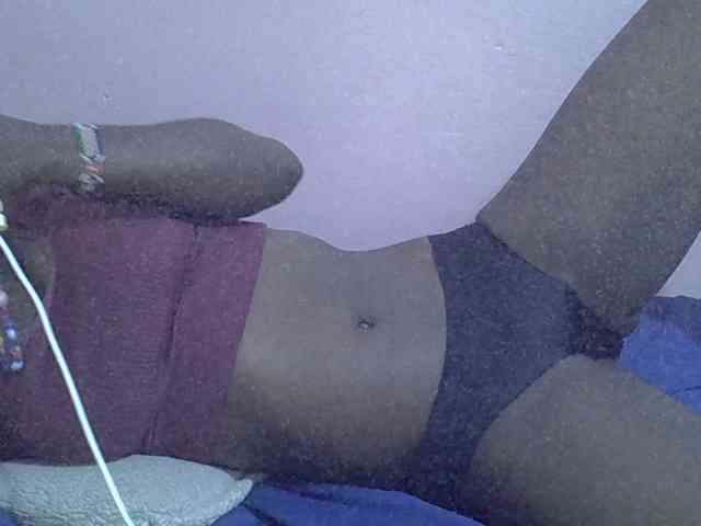 Ebonyprincess14 webcam