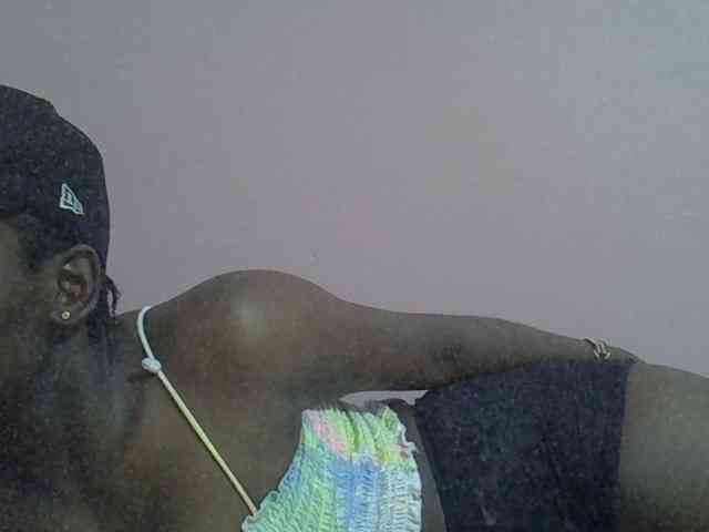 Ebonyprincess14 webcam