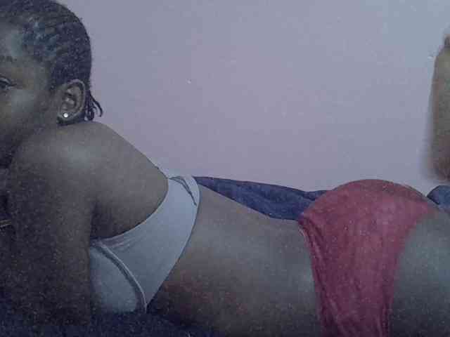 Ebonyprincess14 webcam