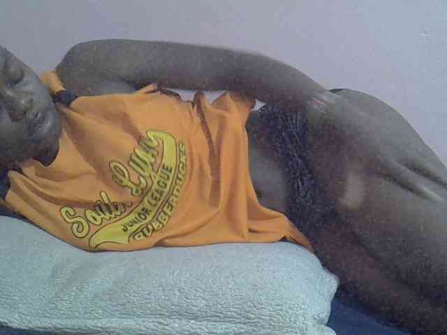 Ebonyprincess14 webcam