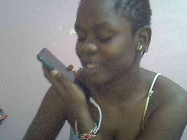 Ebonyprincess14 webcam