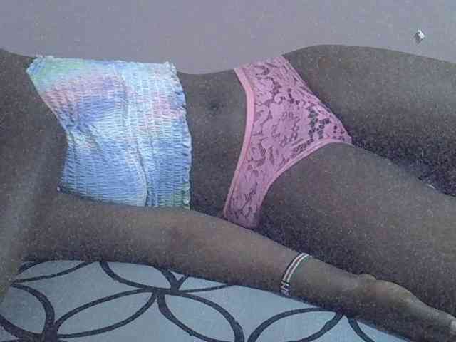 Ebonyprincess14 webcam