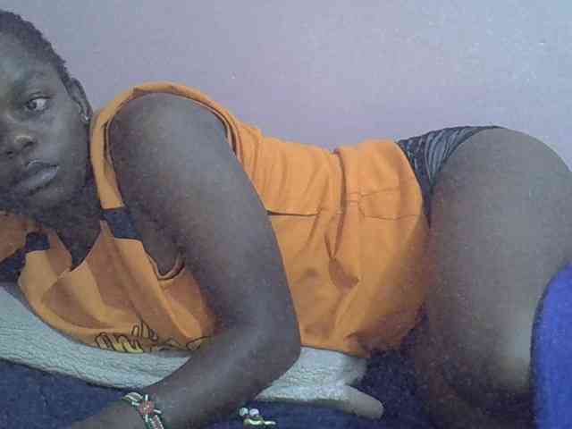 Ebonyprincess14 webcam