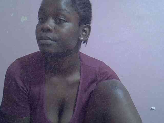 Ebonyprincess14 webcam