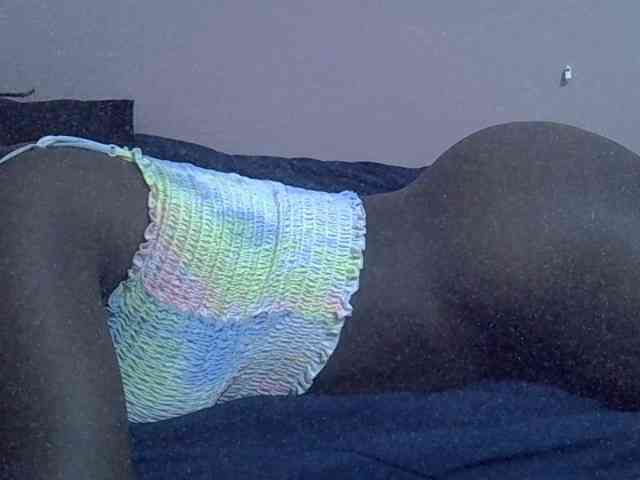 Ebonyprincess14 webcam