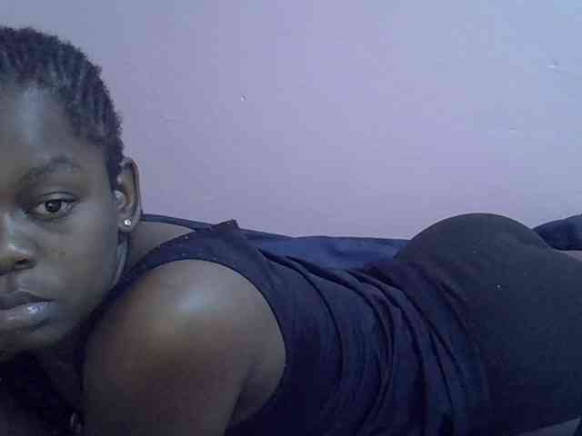 Ebonyprincess14 webcam