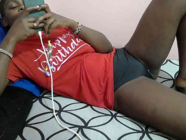 Ebonyprincess14 webcam