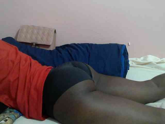 Ebonyprincess14 webcam