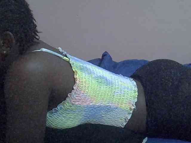 Ebonyprincess14 webcam