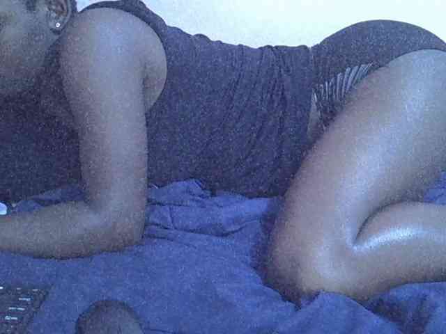 Ebonyprincess14 webcam