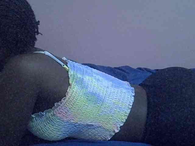 Ebonyprincess14 webcam