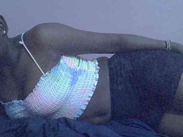 Ebonyprincess14 webcam