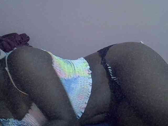 Ebonyprincess14 webcam