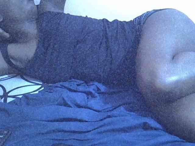 Ebonyprincess14 webcam