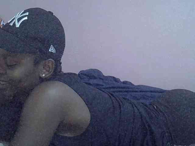 Ebonyprincess14 webcam