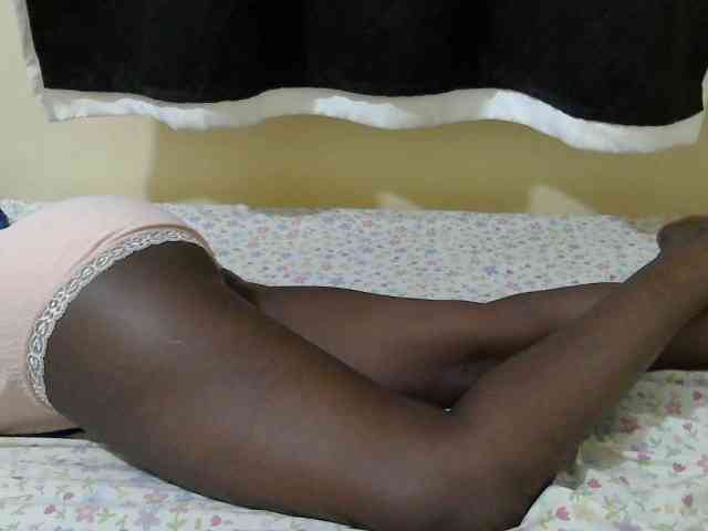 Ebonyprincess14 webcam