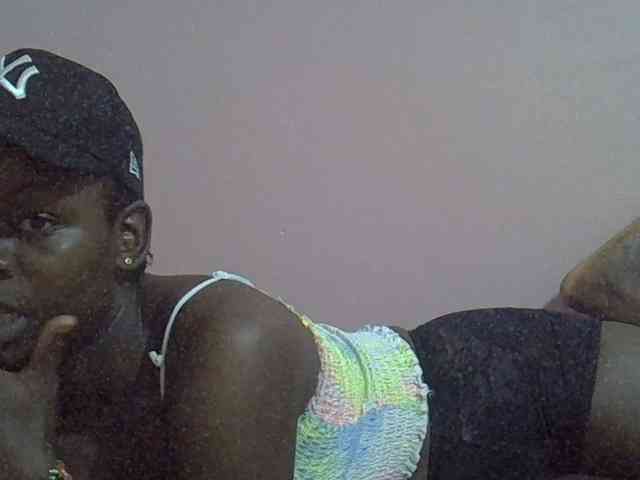 Ebonyprincess14 webcam