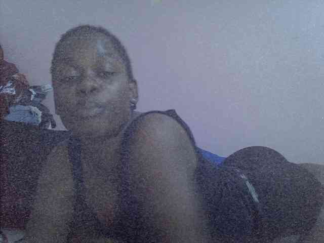 Ebonyprincess14 webcam