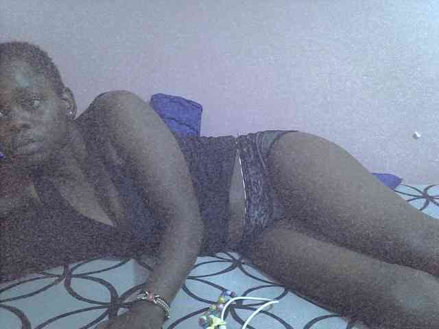 Ebonyprincess14 webcam