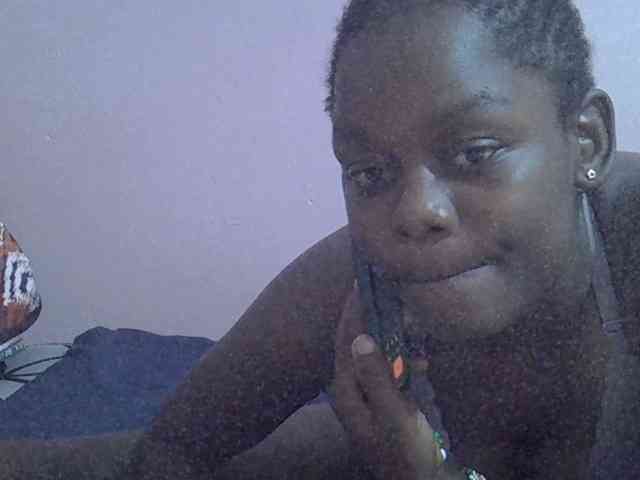 Ebonyprincess14 webcam