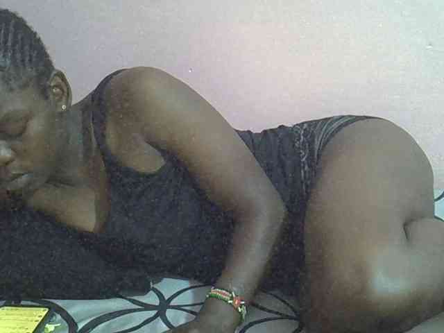 Ebonyprincess14 webcam