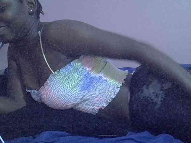 Ebonyprincess14 webcam