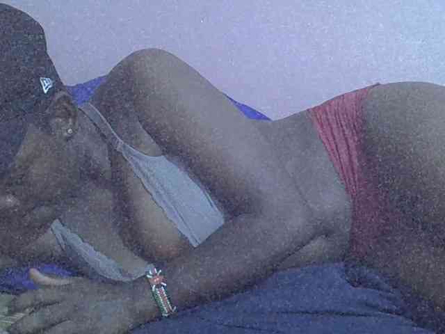 Ebonyprincess14 webcam