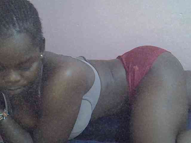 Ebonyprincess14 webcam