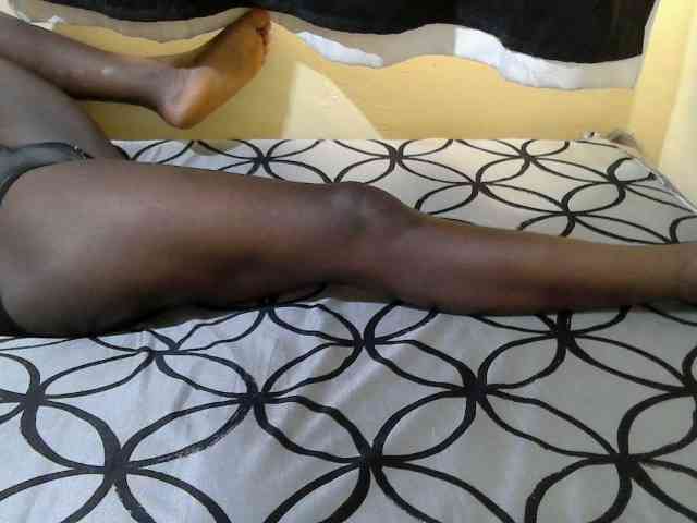 Ebonyprincess14 webcam