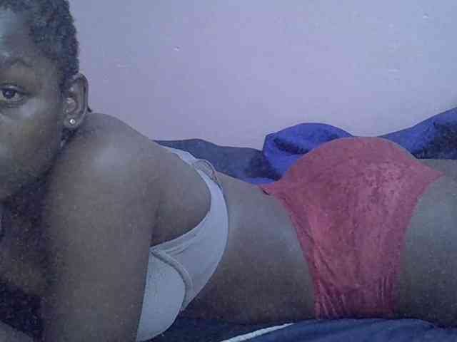 Ebonyprincess14 webcam