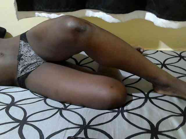 Ebonyprincess14 webcam