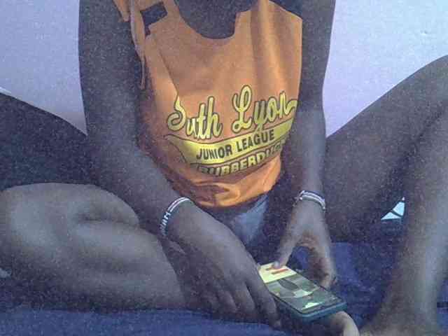 Ebonyprincess14 webcam