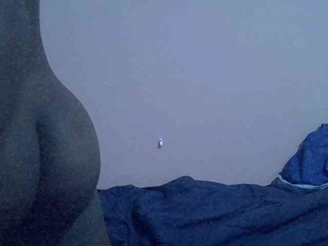 Ebonyprincess14 webcam