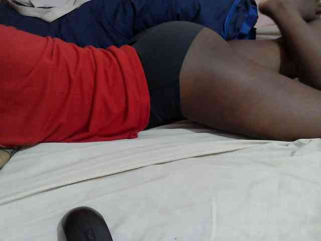 Ebonyprincess14 webcam