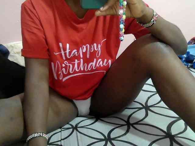 Ebonyprincess14 webcam