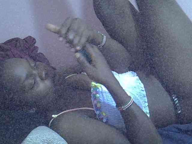 Ebonyprincess14 webcam