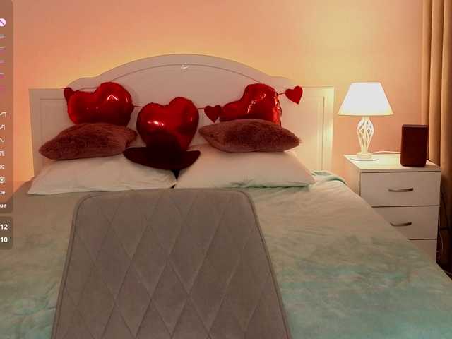 AnittaHarris's BongaCams show and profile