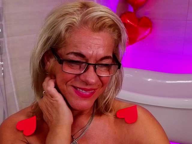 AnittaHarris's BongaCams show and profile