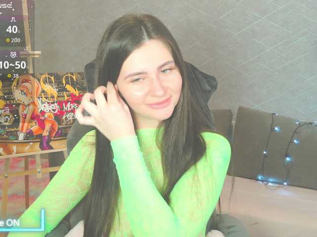 TinaTingle's BongaCams show and profile