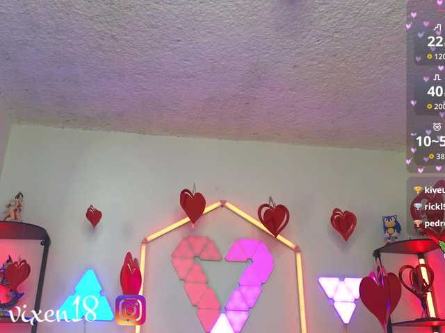 littlevixen's BongaCams show and profile