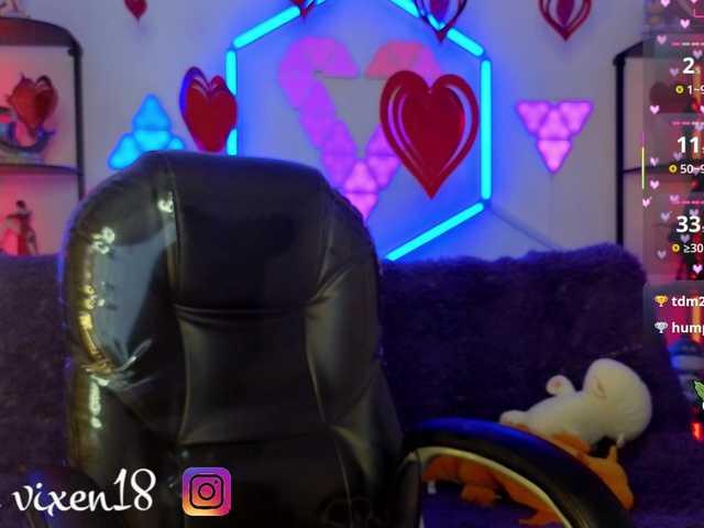 littlevixen's BongaCams show and profile