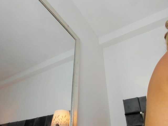 Giorgiina's BongaCams show and profile