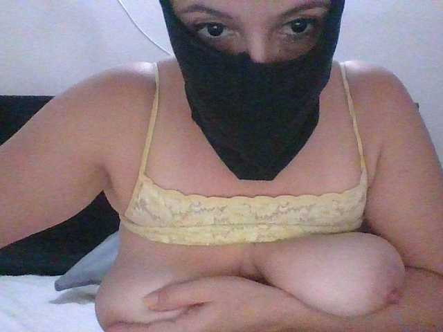 melekmar's BongaCams show and profile