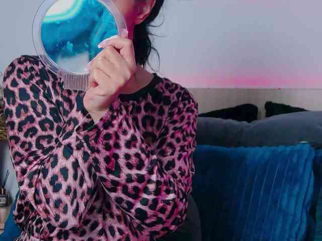 TemptressAllysonn webcam