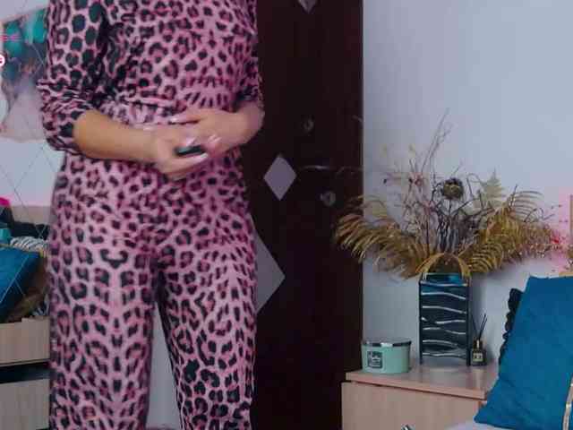 TemptressAllysonn webcam